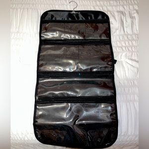 Black Travel Hanging Bag